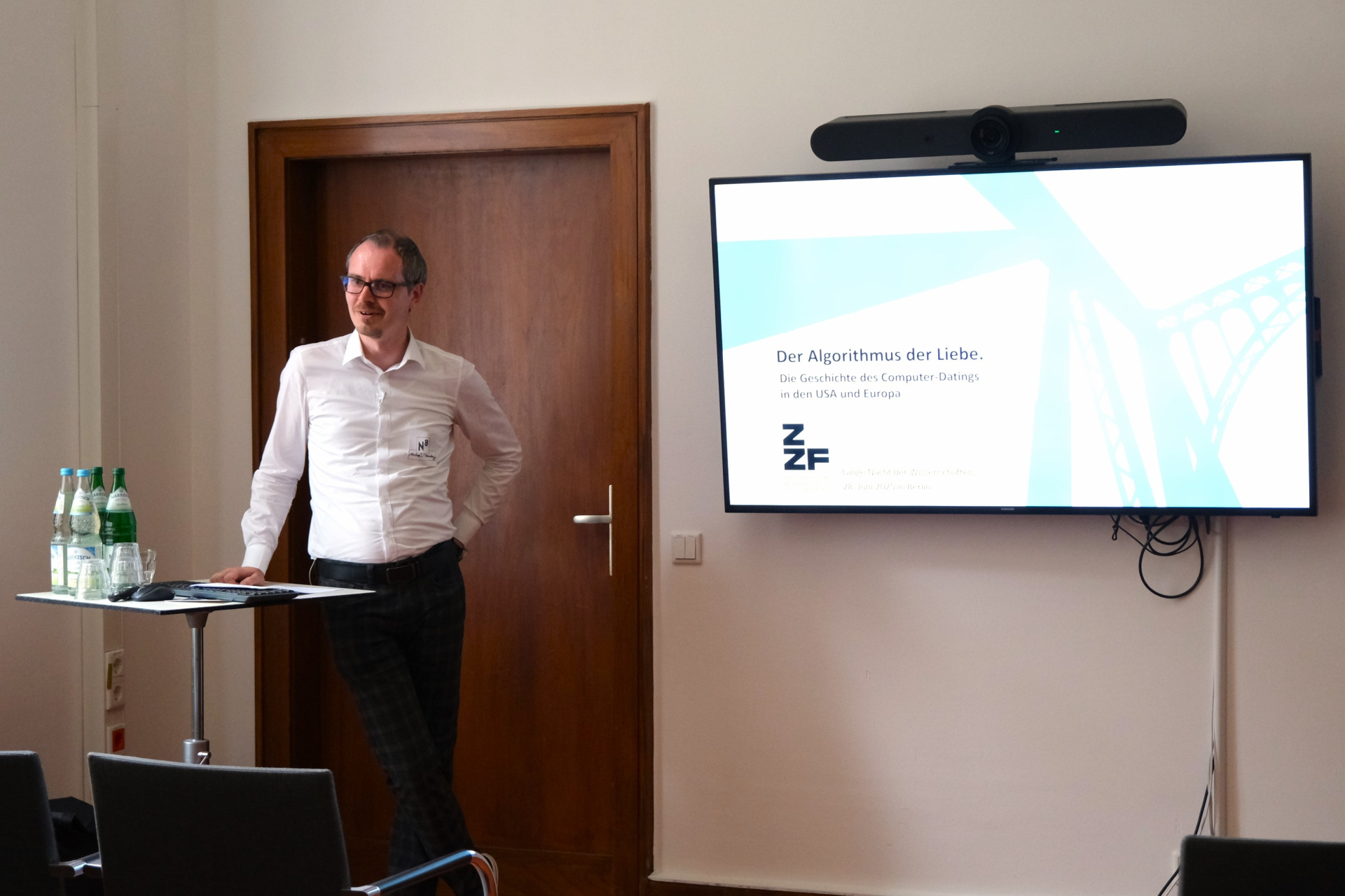 Michael Homberg referierte zur Geschichte des Computer-Datings in den USA und Europa.