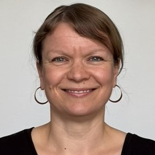 Portraitfoto von Carolin Kaever 