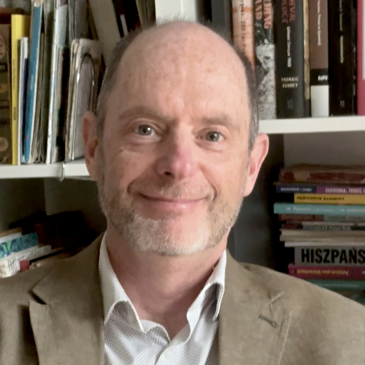 Portraitfoto von Padraic Kenney