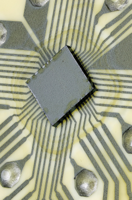 Das Fotomzeigt einen historischen Mikrochip aus dem Jahre 1968